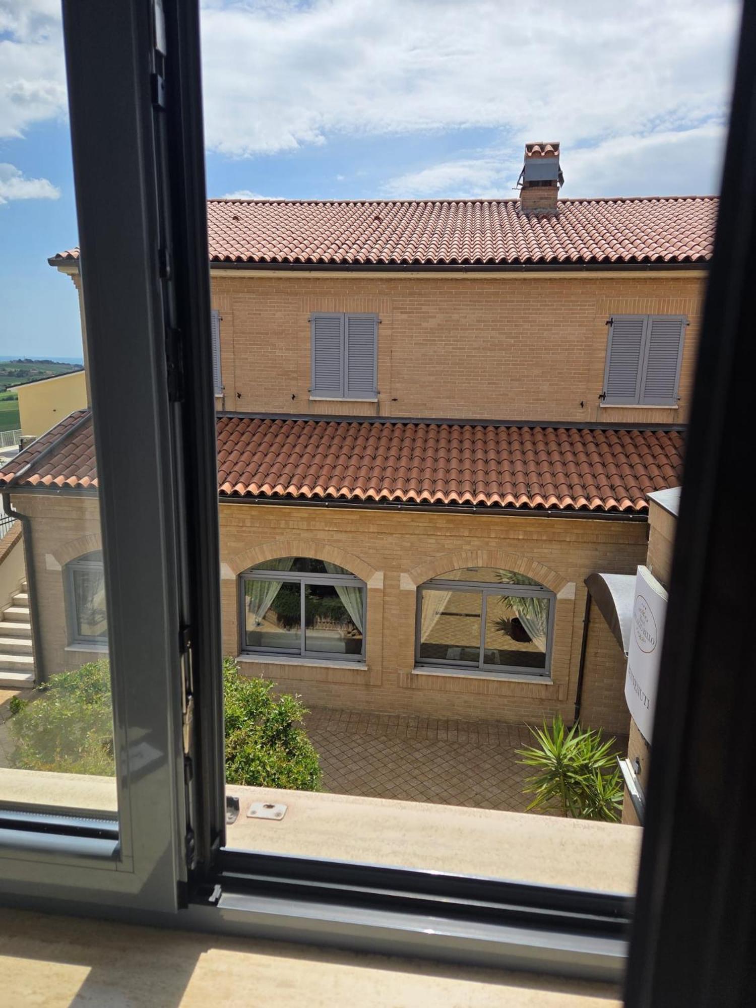Hotel Palazzo Bello - Nuova Gestione Recanati Bagian luar foto
